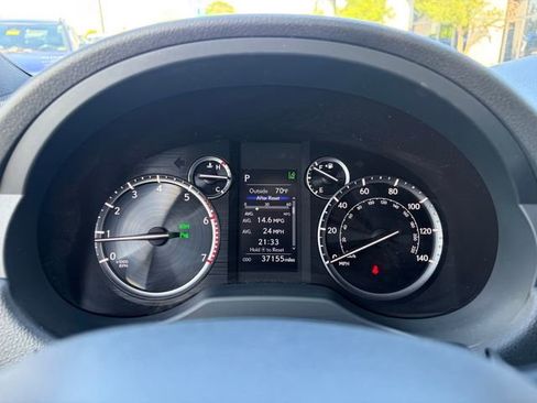 Used 2023 Lexus GX 460 Premium w/ Premium Package AWD/4WD image 27