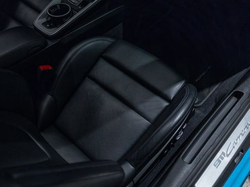 Used 2020 Porsche 911 Carrera S image 30