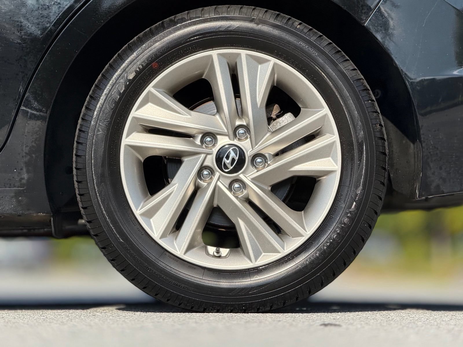 Used 2019 Hyundai Elantra SEL FWD image 21