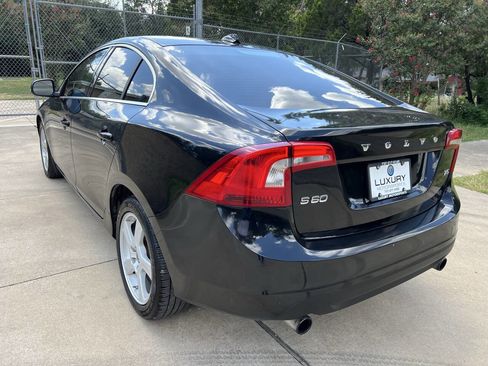 Used 2012 Volvo S60 T5 image 8