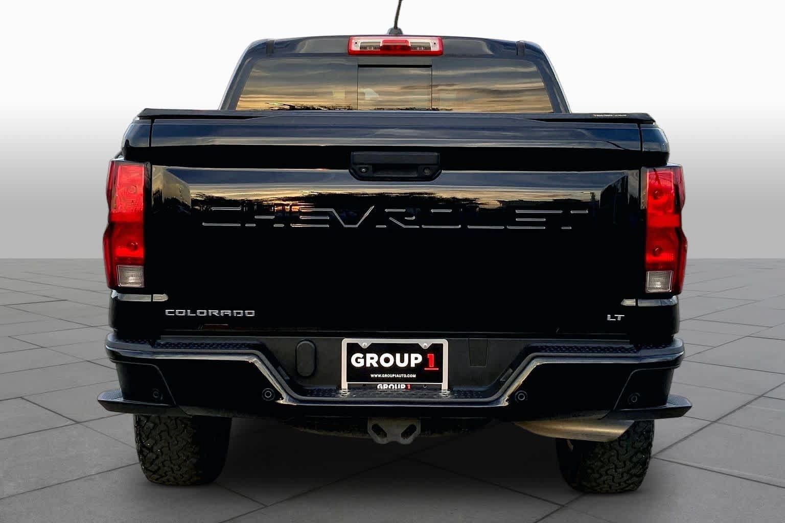 Used 2023 Chevrolet Colorado LT w/ LT Convenience Package RWD image 5