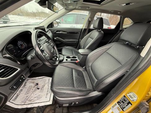 Used 2022 Kia Seltos SX w/ Sunroof Package image 17