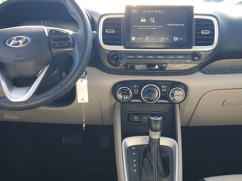 Certified 2023 Hyundai Venue SEL w/ Cargo Package image 25