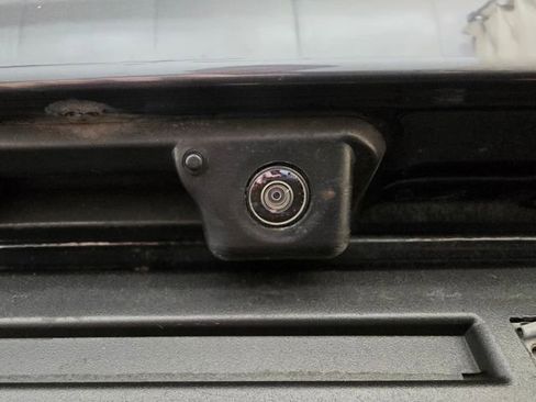 Used 2018 Audi Q5 2.0T Premium Plus w/ Premium Plus Package image 9