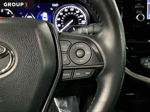 Used 2021 Toyota Camry SE w/ Cold Weather Package image 24