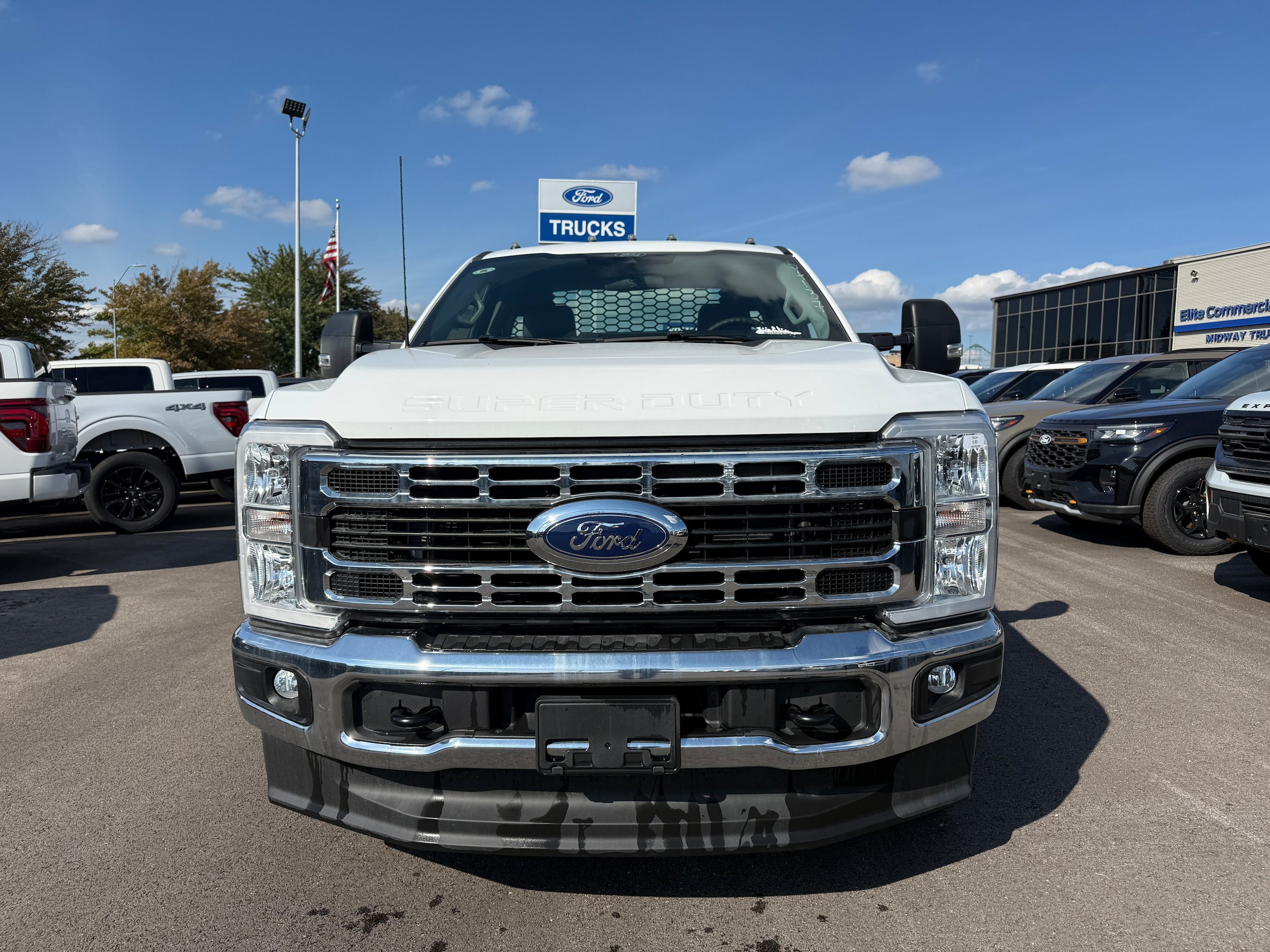 New 2025 Ford F350 XL w/ XL Chrome Package AWD/4WD image 3