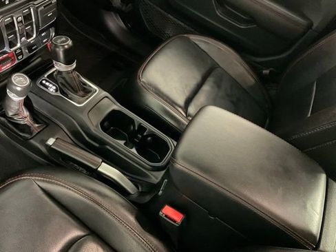 Used 2021 Jeep Wrangler Unlimited Rubicon image 21