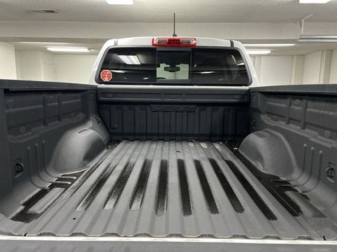 Used 2022 Chevrolet Colorado ZR2 image 26