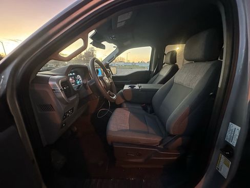 Used 2023 Ford F150 XLT image 10