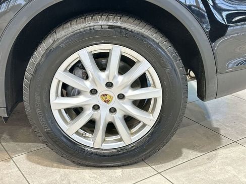 Used 2014 Porsche Cayenne AWD/4WD image 20