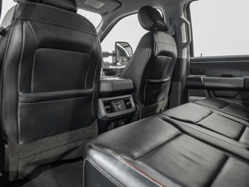 Used 2023 Ford F350 Lariat w/ Lariat Ultimate Package image 40