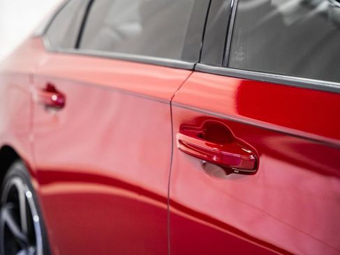 Used 2018 Honda Accord Sport image 14