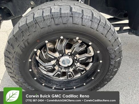 Used 2017 Ford F350 Platinum w/ Platinum Ultimate Package AWD/4WD image 38