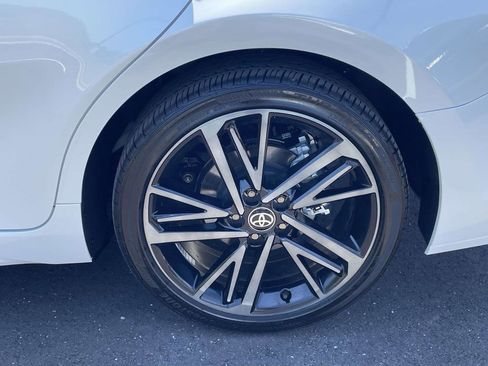Used 2025 Toyota Camry XSE FWD image 30