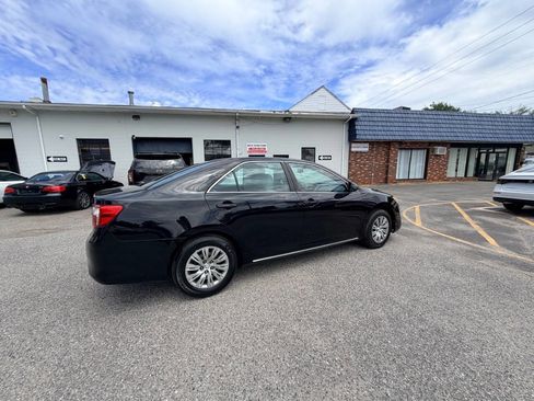 Used 2014 Toyota Camry LE FWD image 20