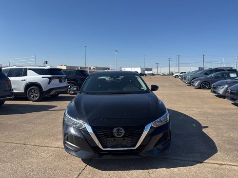 Certified 2023 Nissan Sentra S image 4