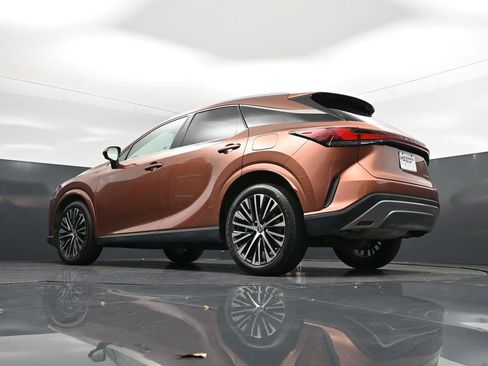 Used 2024 Lexus RX 350 Premium Plus w/ Convenience Package image 40