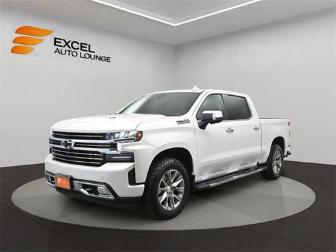Used 2022 Chevrolet Silverado 1500 High Country w/ Safety Package II image 1