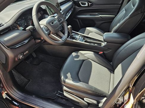 New 2026 Jeep Compass Latitude AWD/4WD image 13