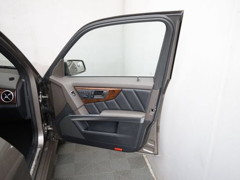 Used 2014 Mercedes-Benz GLK 250 BlueTEC 4MATIC image 15