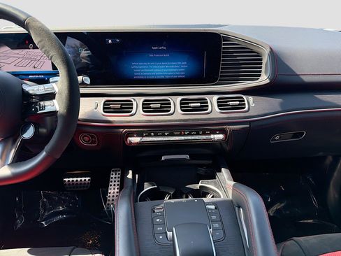 Used 2024 Mercedes-Benz GLE 53 AMG 4MATIC image 19