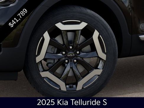 Certified 2025 Kia Telluride S image 9