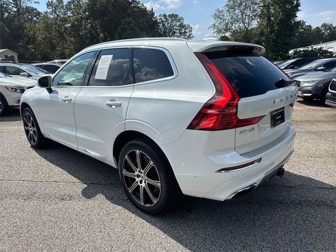 Used 2019 Volvo XC60 T8 Inscription w/ Advanced Package image 5