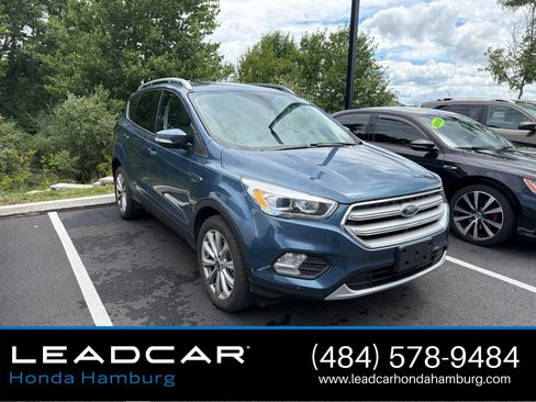 Used 2018 Ford Escape Titanium AWD/4WD image 1