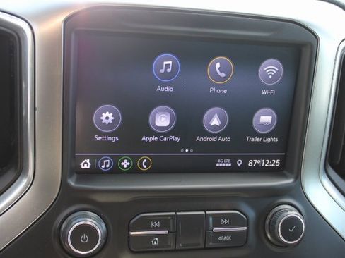 Used 2021 Chevrolet Silverado 1500 LT image 12