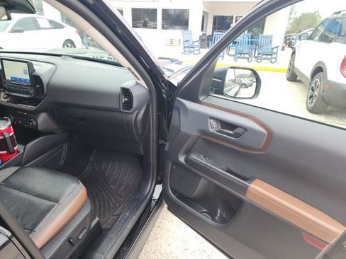 Used 2021 Ford Bronco Sport Outer Banks w/ Outer Banks Package image 21