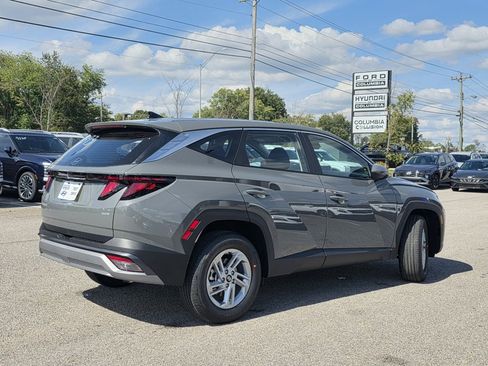New 2026 Hyundai Tucson SE image 7