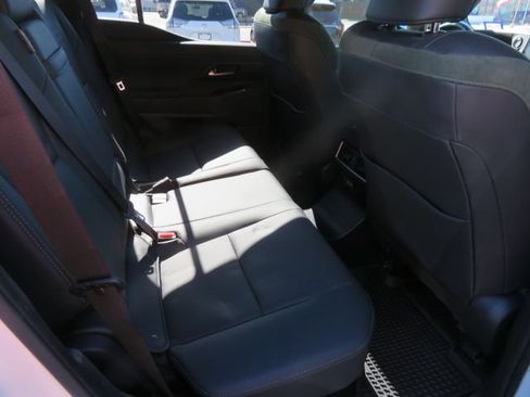 Used 2024 Lexus GX 550 Overtrail image 14