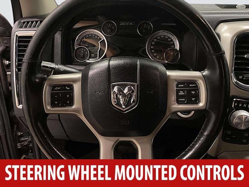 Used 2015 RAM 1500 Laramie w/ Convenience Group AWD/4WD image 11