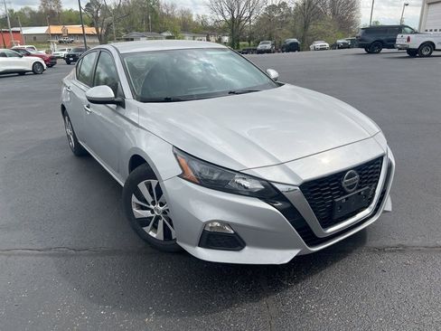 Used 2022 Nissan Altima 2.5 S image 1