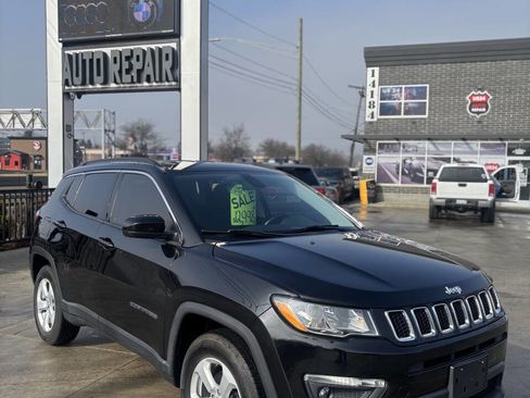 Used 2020 Jeep Compass Latitude w/ Cold Weather Group image 1