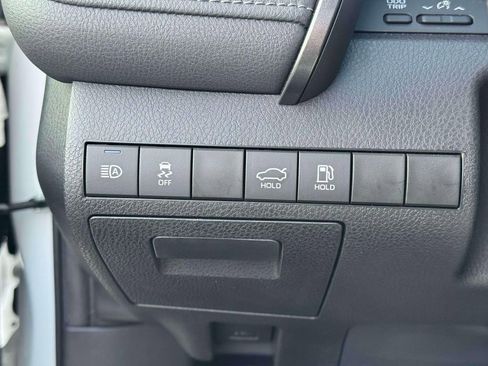 Used 2023 Toyota Camry LE image 18