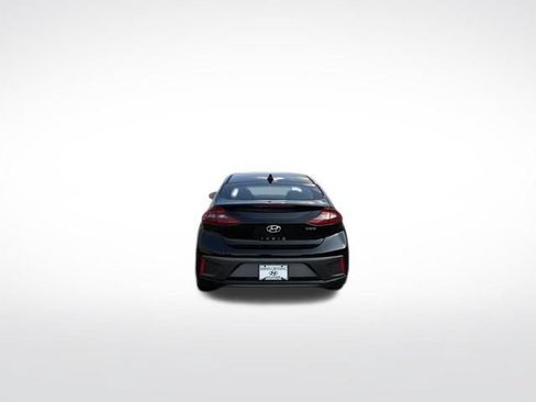 Used 2017 Hyundai Ioniq SEL FWD image 4