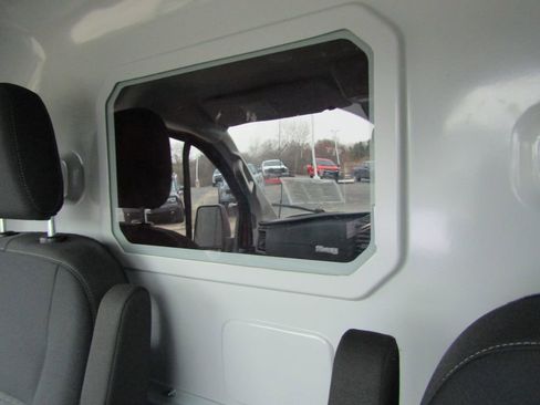 Used 2024 Ford E-Transit Low Roof RWD image 32