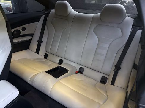 Used 2015 BMW M4 Coupe RWD image 16