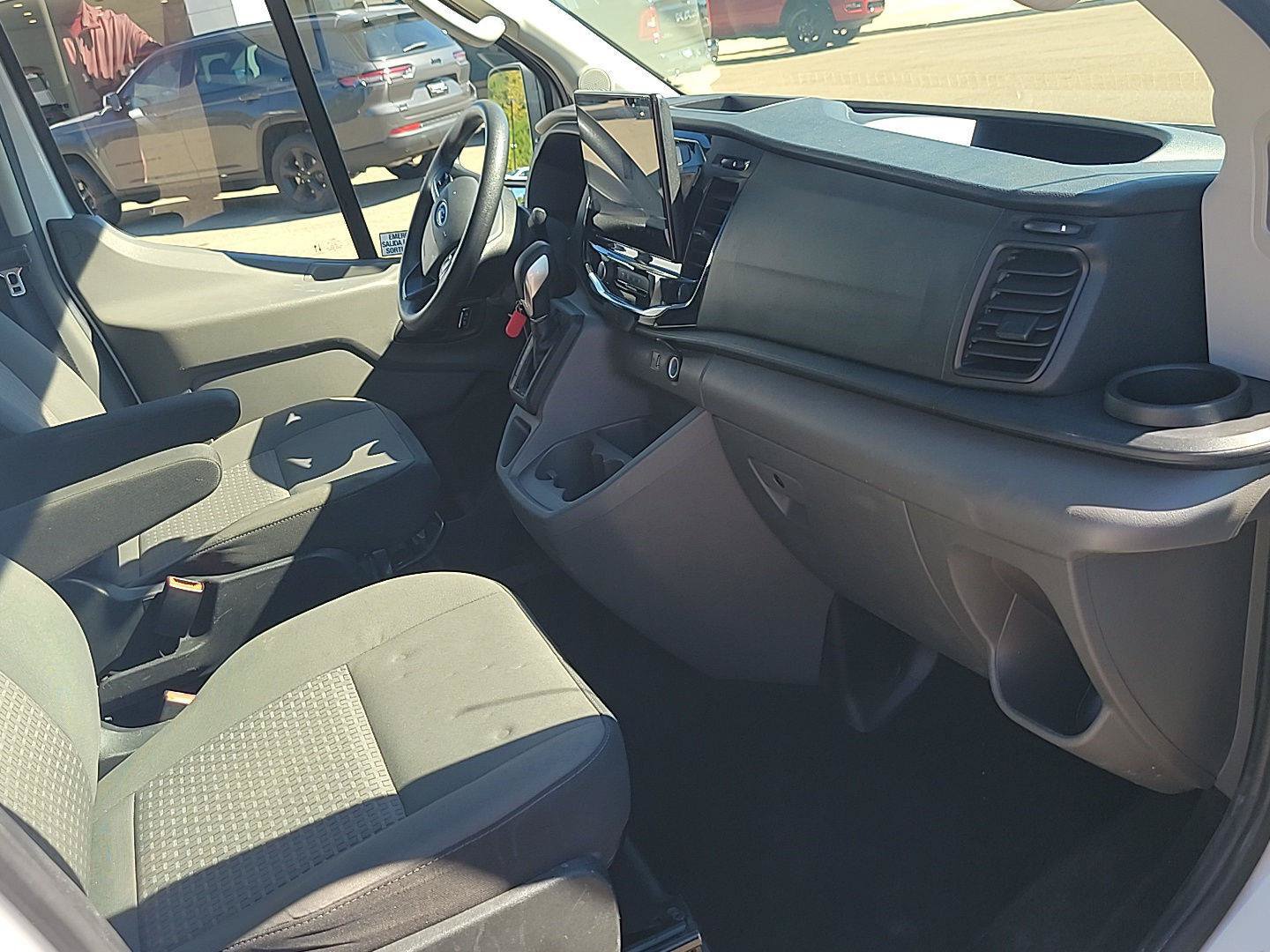 Used 2024 Ford Transit 350 XLT RWD image 21