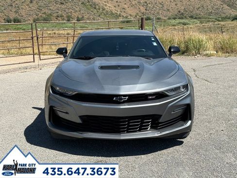Used 2020 Chevrolet Camaro SS RWD image 8