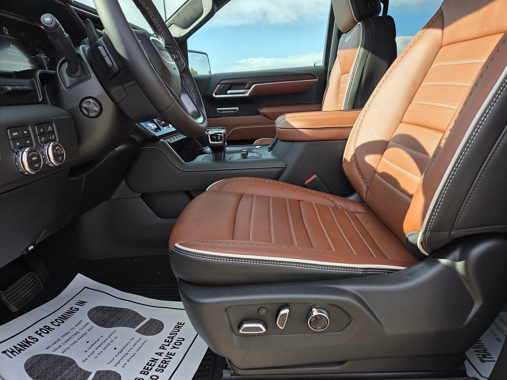 New 2026 GMC Sierra 1500 Denali Ultimate AWD/4WD image 15
