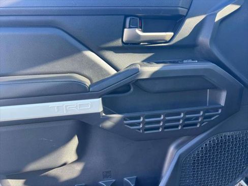 Used 2024 Toyota Tacoma TRD Off-Road image 14