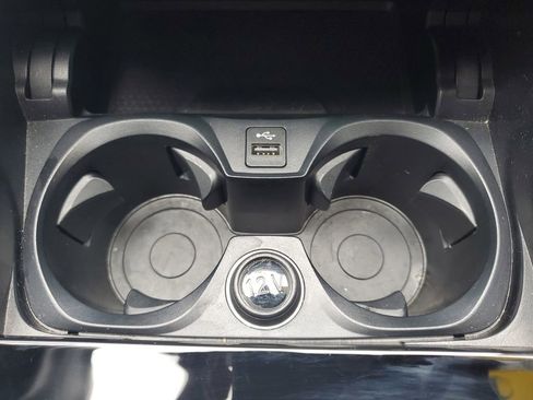 Used 2023 BMW 330i Sedan w/ Convenience Package image 30