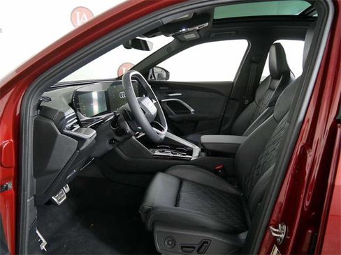 Used 2025 Audi SQ5 Premium Plus image 14