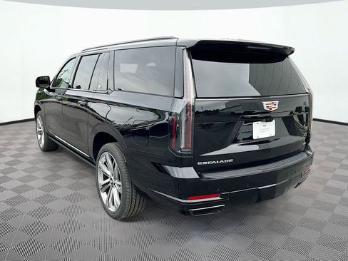 New 2026 Cadillac Escalade ESV Sport w/ Touring Package AWD/4WD image 7