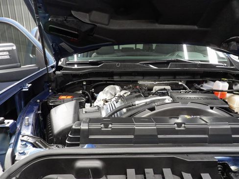 Used 2024 Chevrolet Silverado 2500 High Country image 31