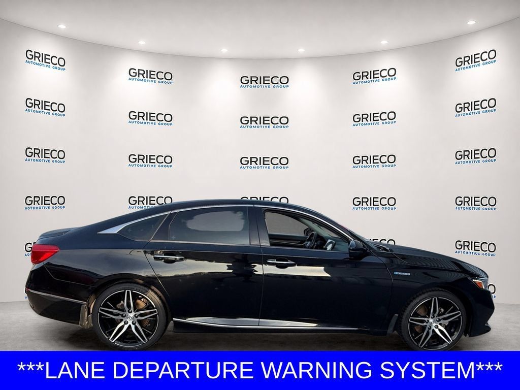 Used 2022 Honda Accord Touring image 7