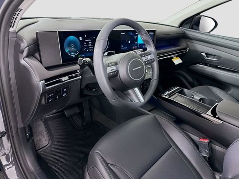 New 2026 Hyundai Tucson Limited image 9