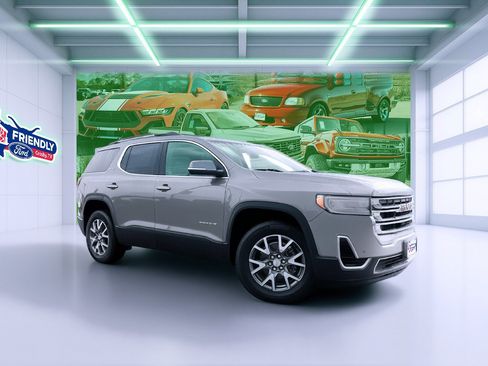 Used 2023 GMC Acadia SLE w/ Driver Convenience Package image 1